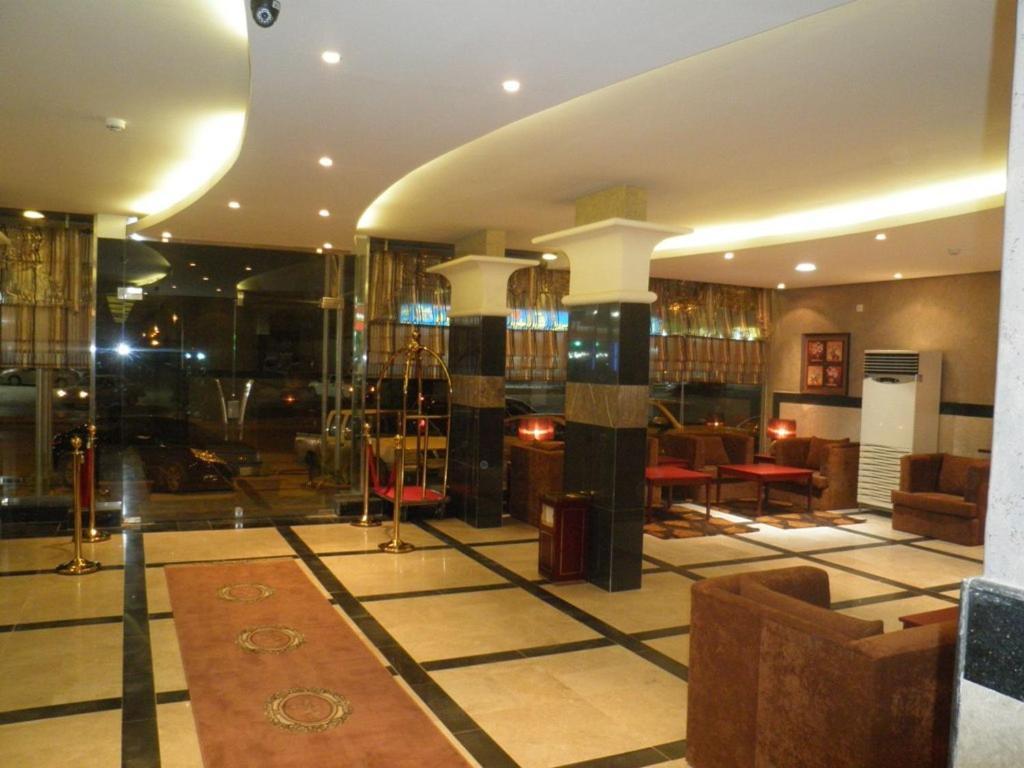 Al Muhaidb Al Nadwa Riaad Buitenkant foto