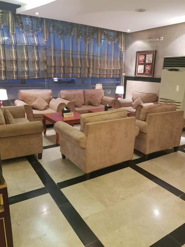 Al Muhaidb Al Nadwa Riaad Buitenkant foto